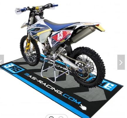 गुणवत्ता  Anti Slip Motorbike Garage Workshop Or Pit Motorcycle Mat Dirt Bike Pit Mat Spin Bike Mat कारखाना